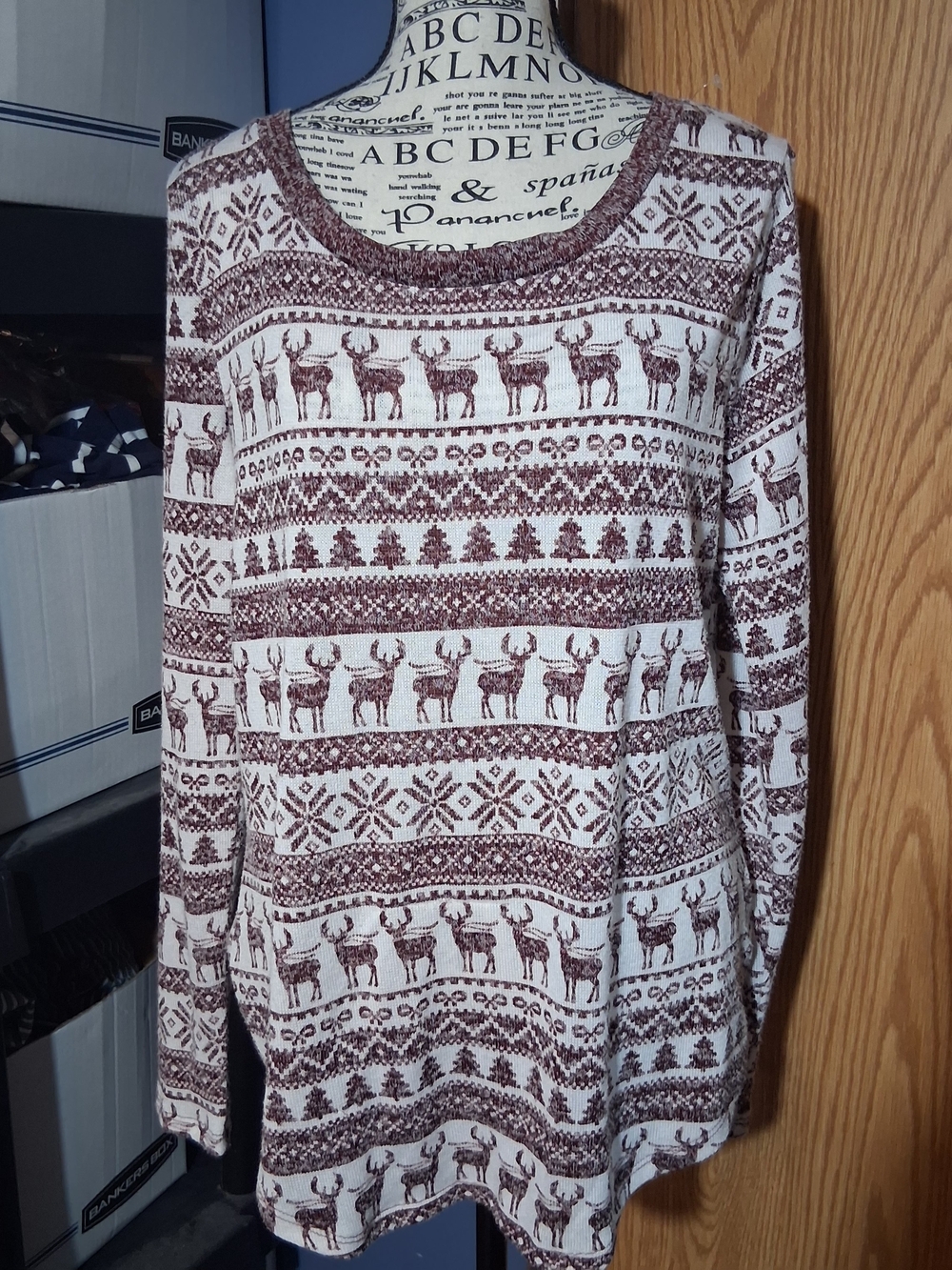 Wallflower XL Cozy Reindeer Print Long-Sleeve Sweater - White & Brown